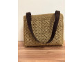 handgehakelte-unikate-elegant-praktisch-voller-liebe-gemacht-small-0