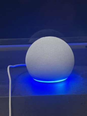 amazon-echo-dot-5-generation-smart-speaker-mit-alexa-big-0